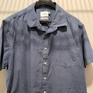 Men’s Goodfellow Casual Button-Down Shirt (2XL)